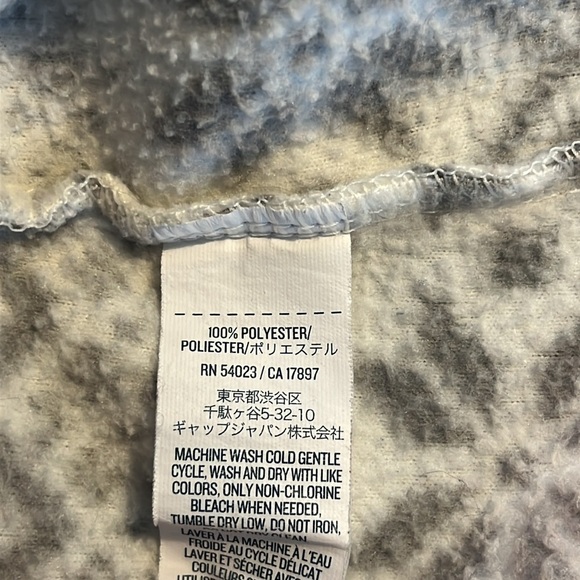 Old Navy Fleece Zip Up Jacket - Picture 6 of 7